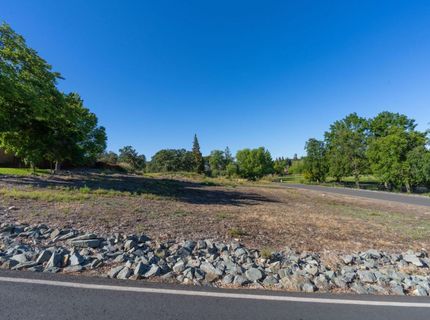 219 La Contenta Dr, Valley Springs, CA 95252 Photo