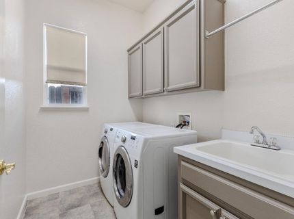 4108 Tahoe Vista Dr, Rocklin, CA 95765 Photo