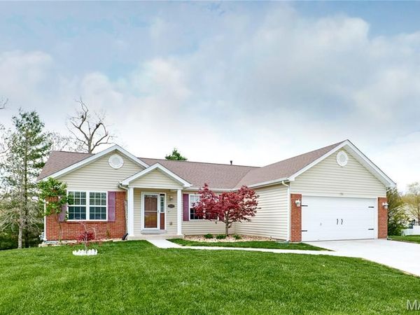 116 Groton Drive , Wentzville, MO 63385