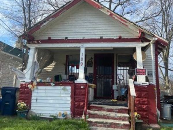 109 E Bishop Avenue, Flint, MI 48505