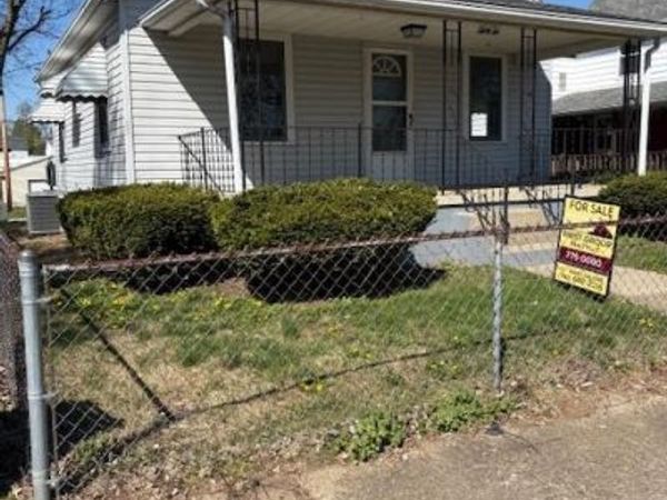 66 N Poplar, Chillicothe, OH 45601