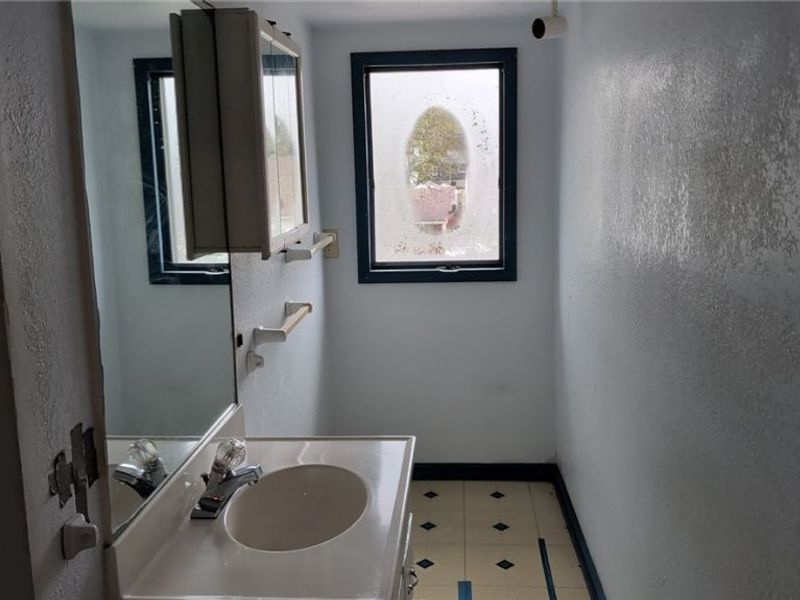 1857 12th Street SW, Akron, OH 44314 Photo 10