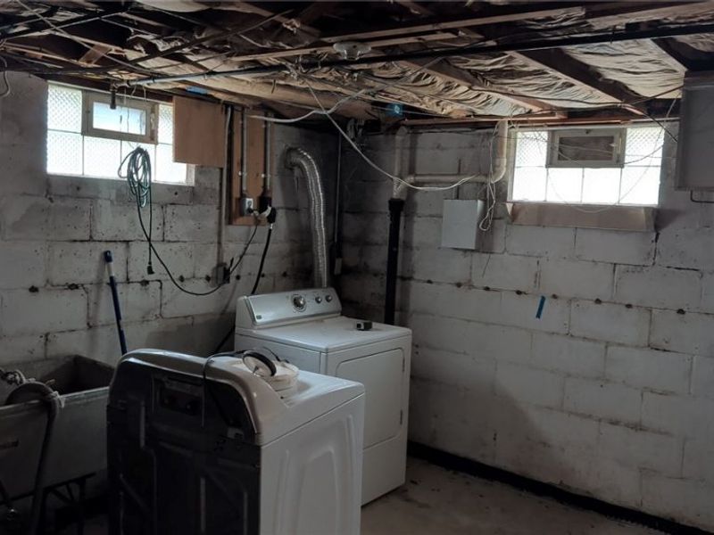 1857 12th Street SW, Akron, OH 44314 Photo 13