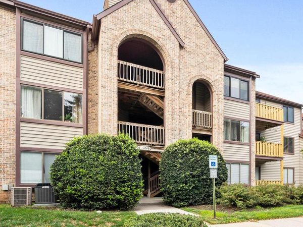 4610 B ABERDEEN DRIVE , MOUNT LAUREL, NJ 08054