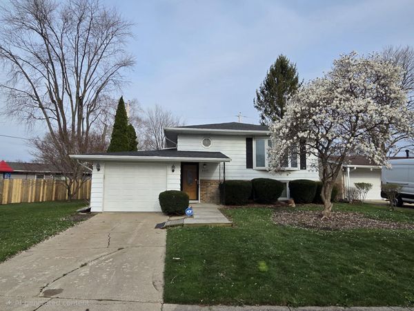 6777 Polk Street, Merrillville, IN 46410