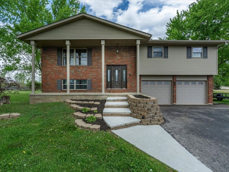 5639 US Highway 22 NE, Washington Court House, OH 43160 Photo 1