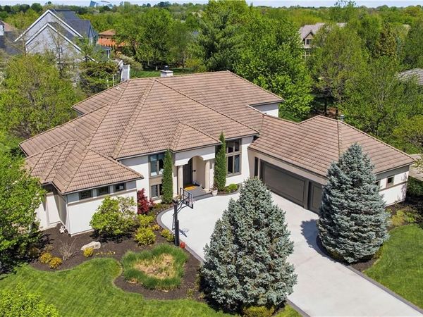 4824 W 144th Terrace, Overland Park, KS 66224