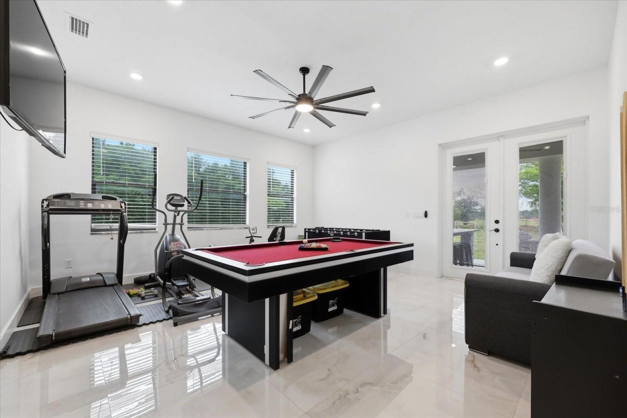 8459 Harvey Walden Drive, Plant City, FL 33565 Photo