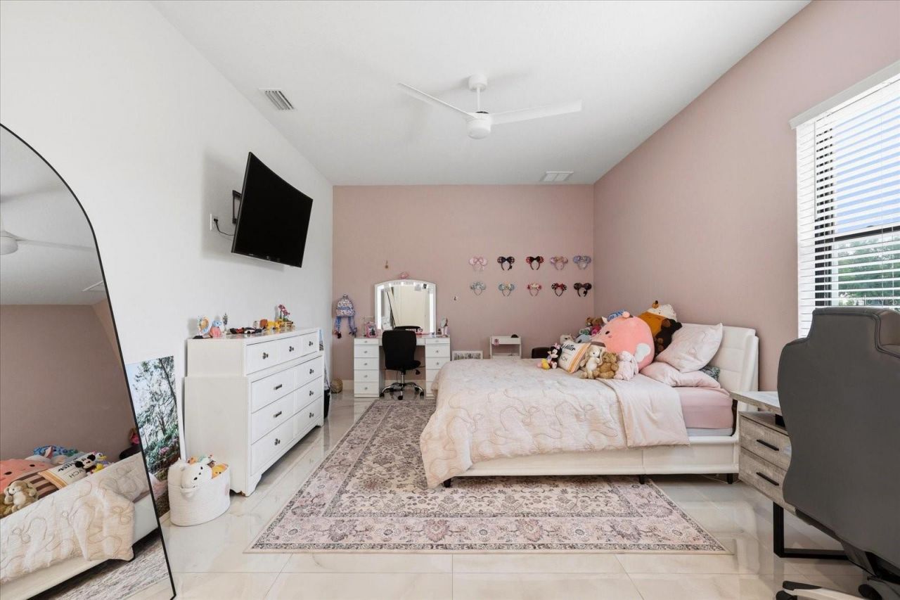 8459 Harvey Walden Drive, Plant City, FL 33565 Photo