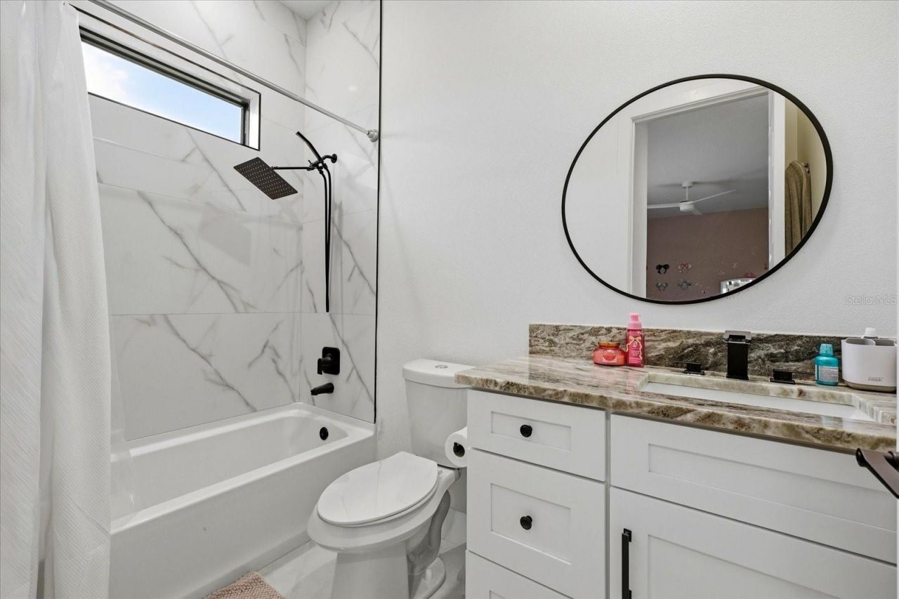 8459 Harvey Walden Drive, Plant City, FL 33565 Photo