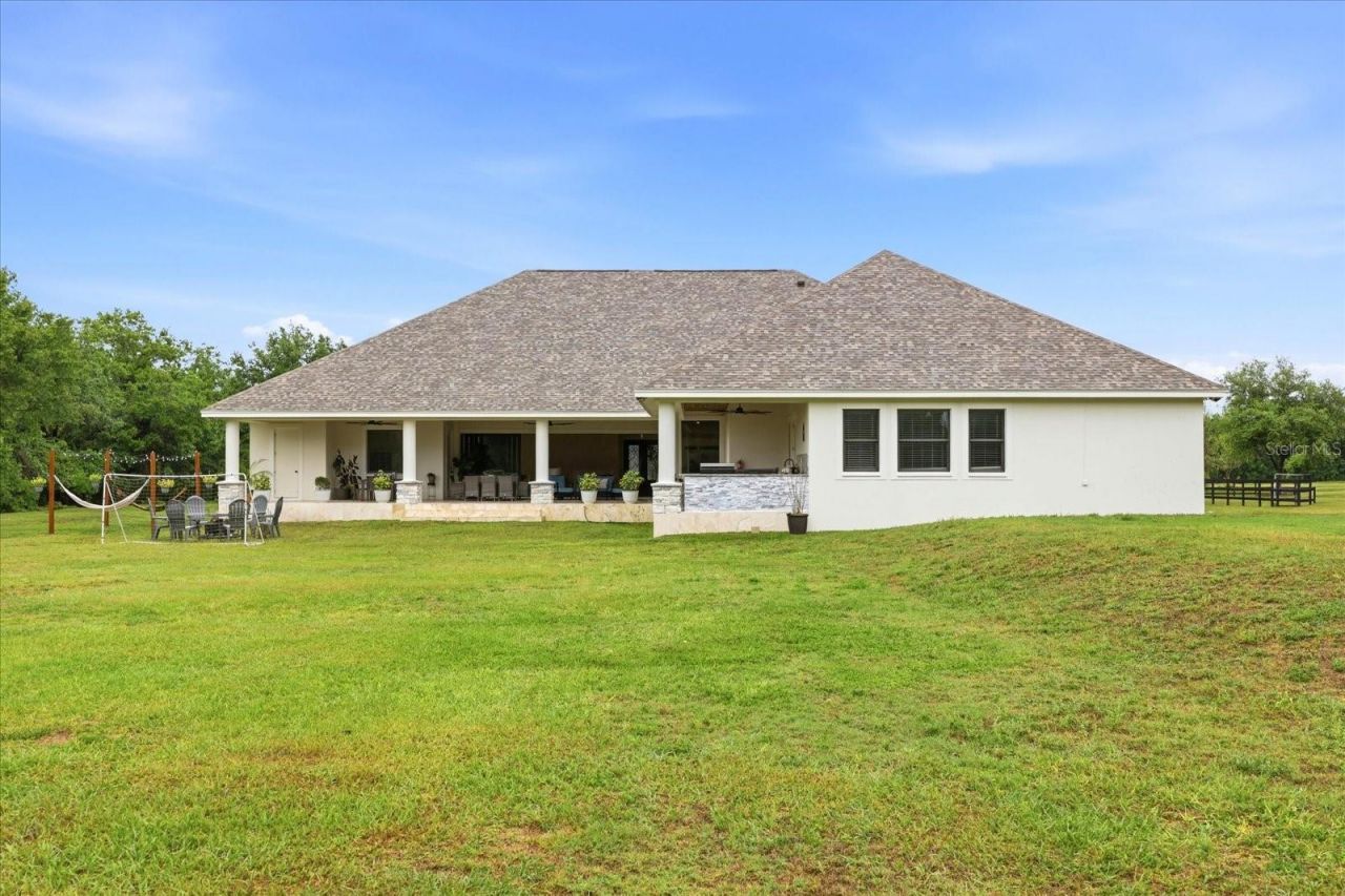 8459 Harvey Walden Drive, Plant City, FL 33565 Photo