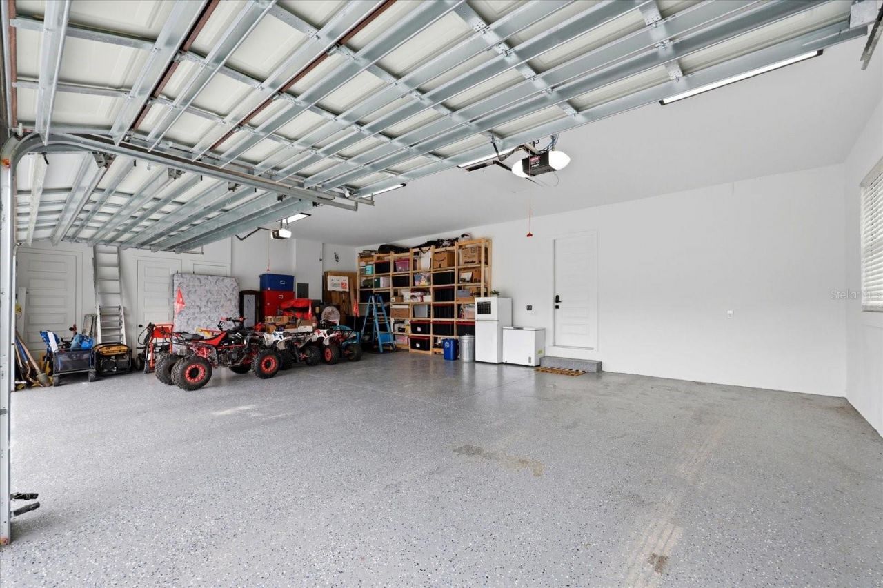 8459 Harvey Walden Drive, Plant City, FL 33565 Photo