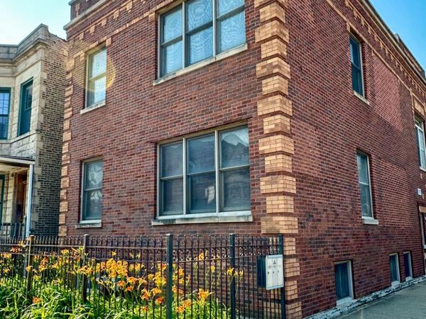 2751 N Campbell Avenue , Unit 2, Chicago, IL 60647