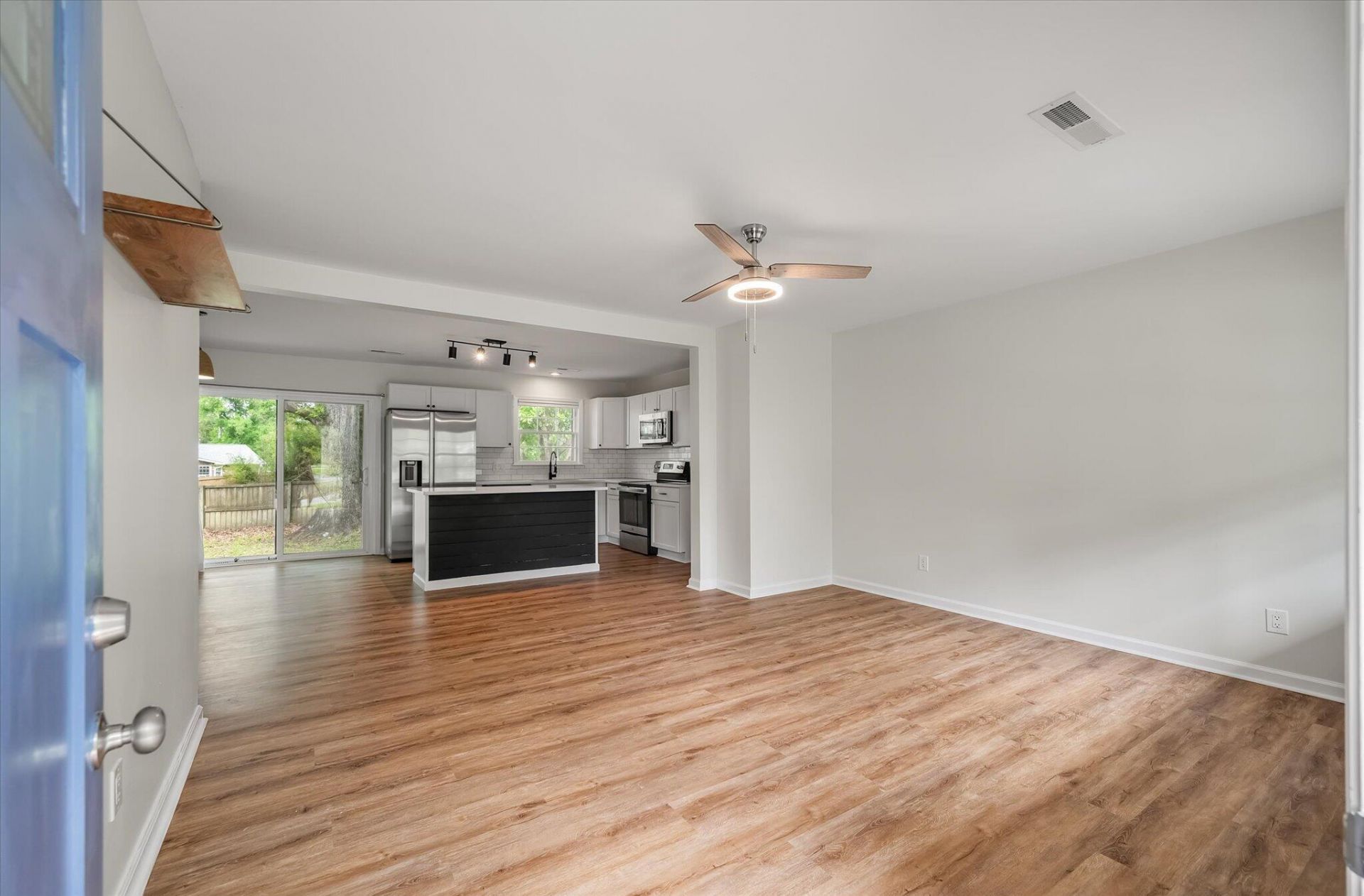 111 Hartford Drive Photo 19