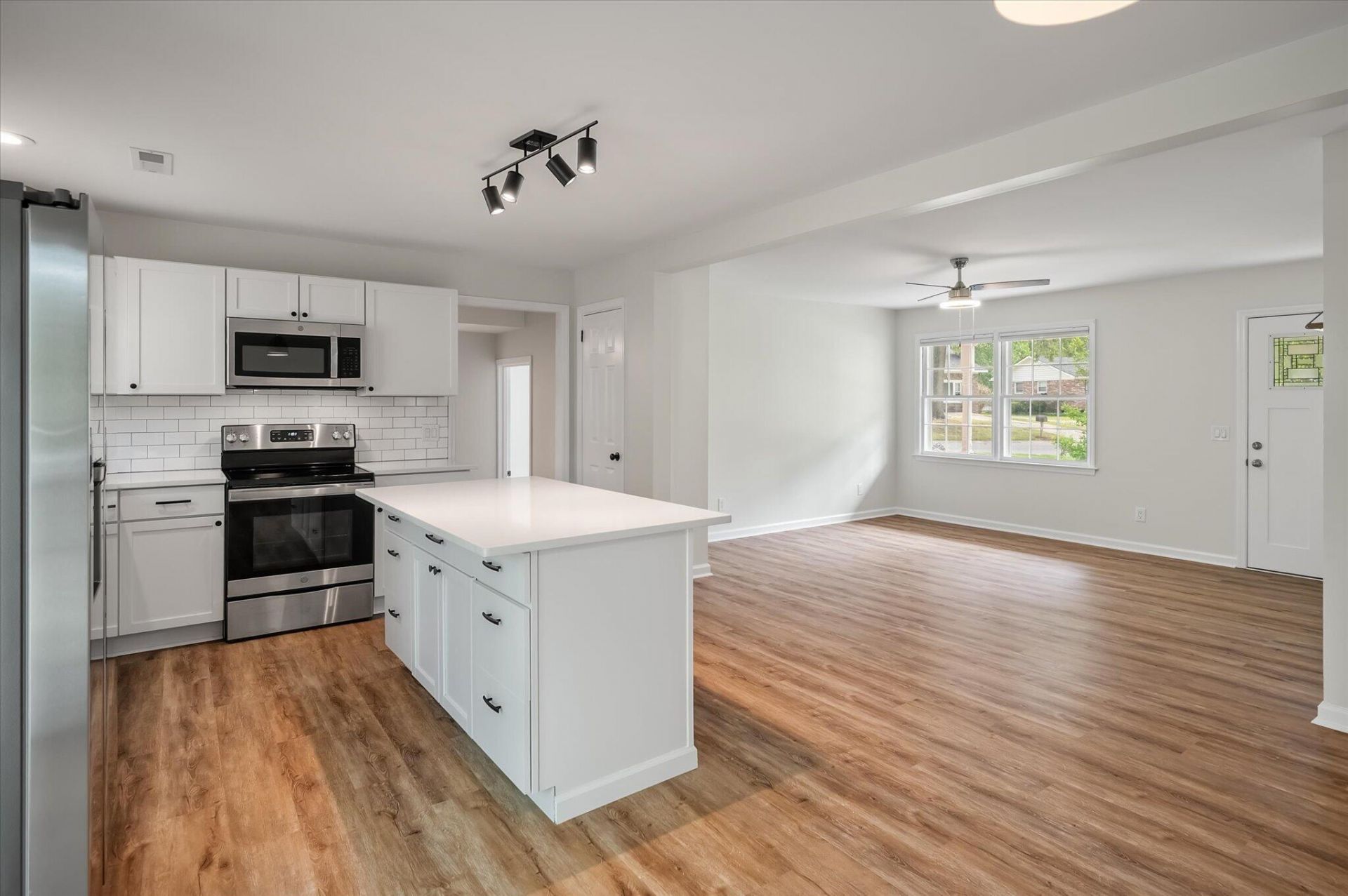 111 Hartford Drive Photo 28