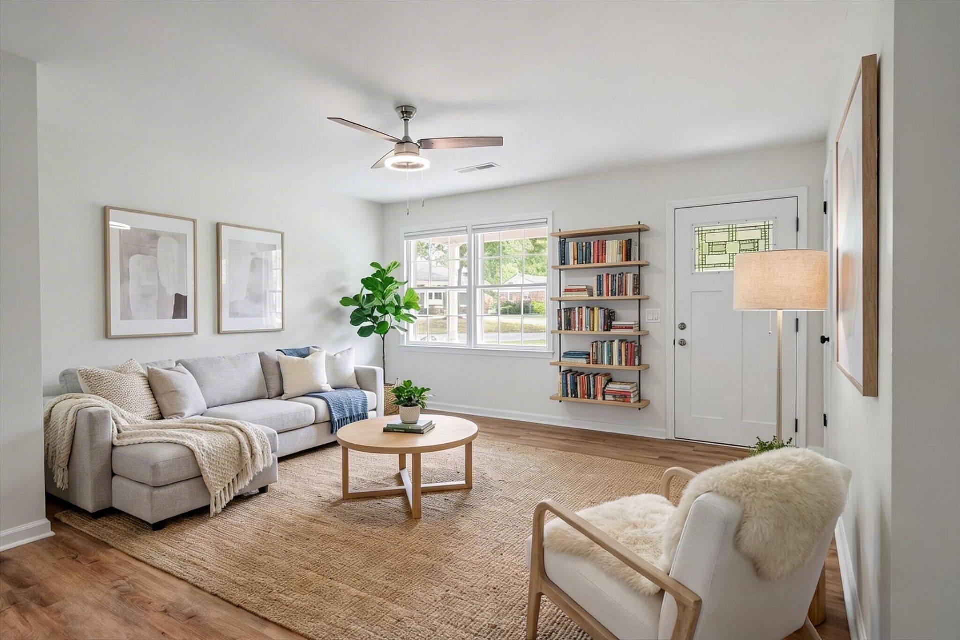 111 Hartford Drive Photo 3