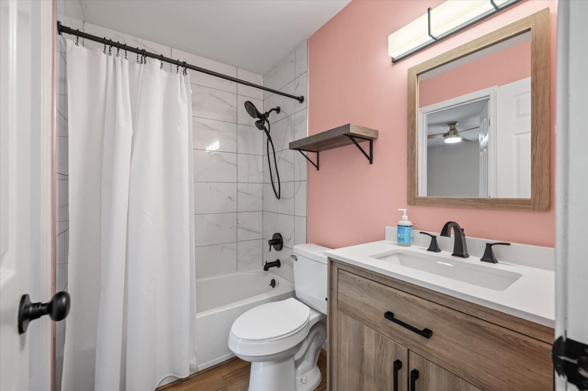 111 Hartford Drive Photo 31