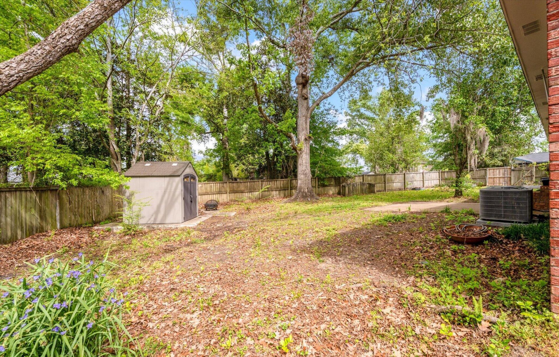 111 Hartford Drive Photo 36