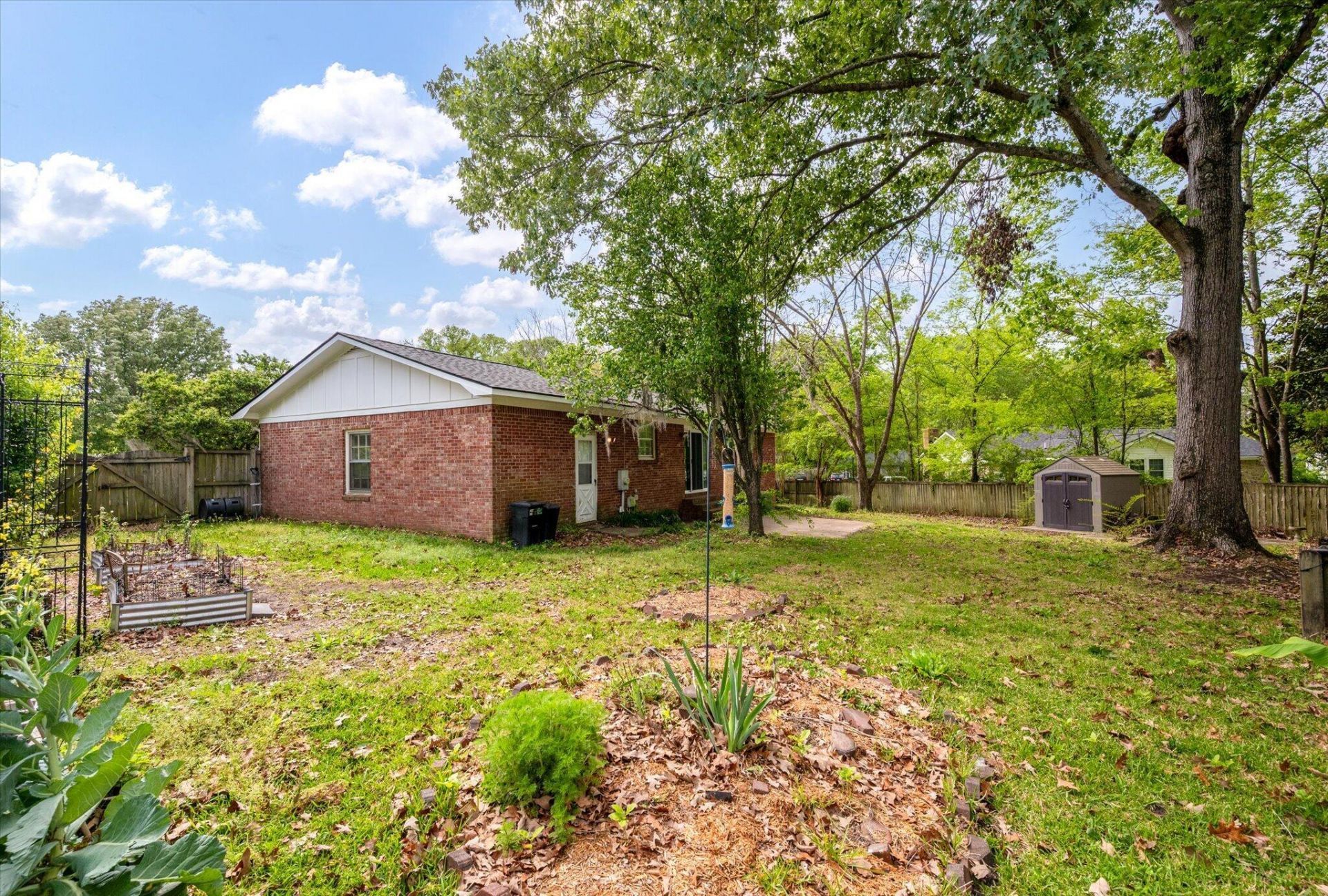 111 Hartford Drive Photo 39