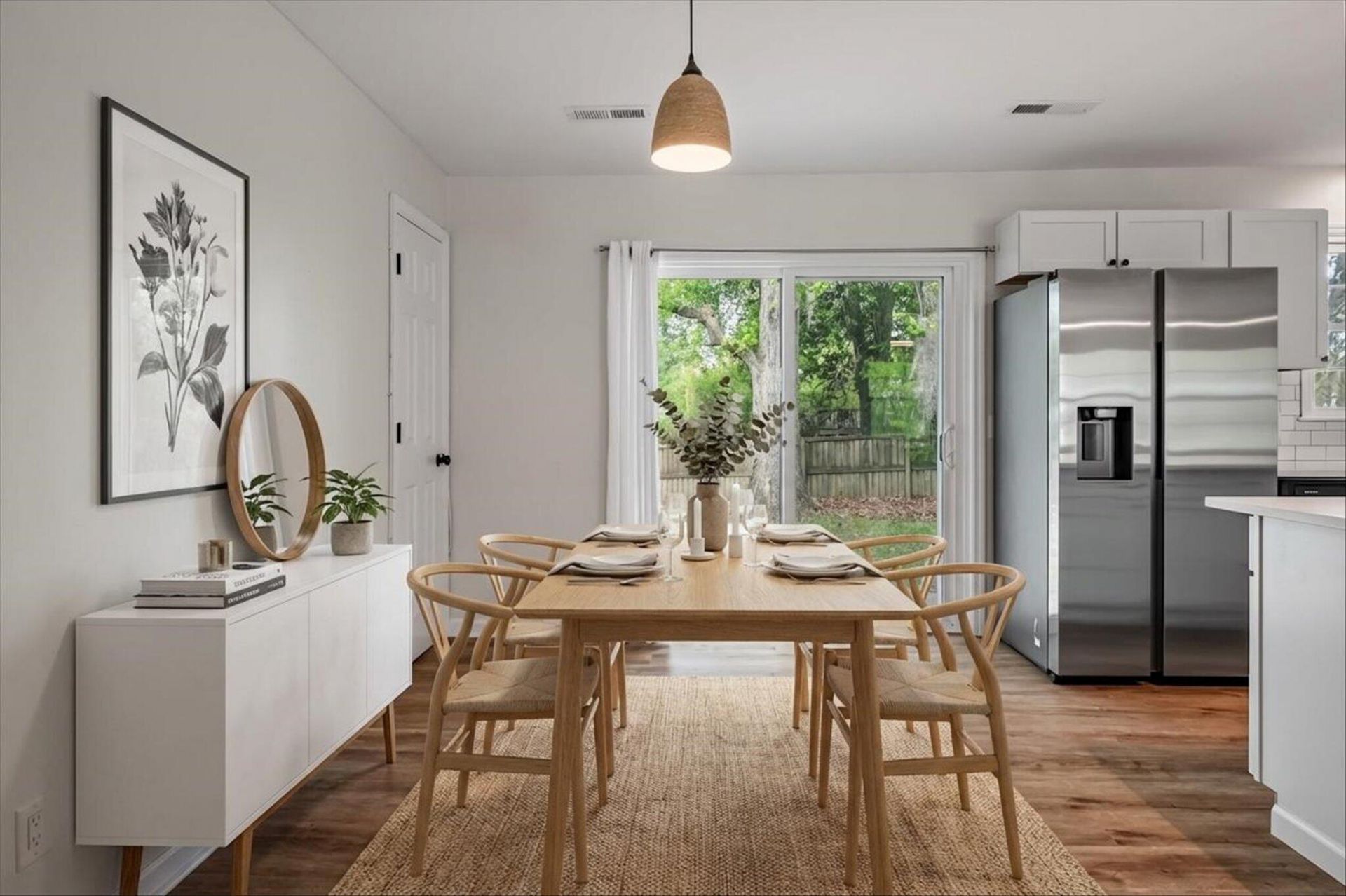 111 Hartford Drive Photo 7