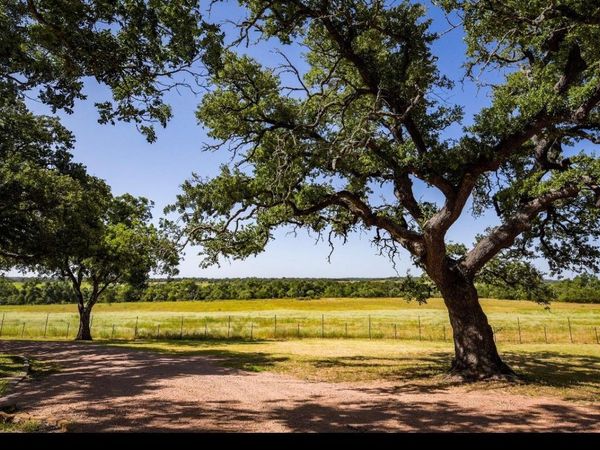 12350-65 N Hwy 16 Highway, Fredericksburg, TX 78624