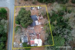 6743 Satchel Ford Road photo 4