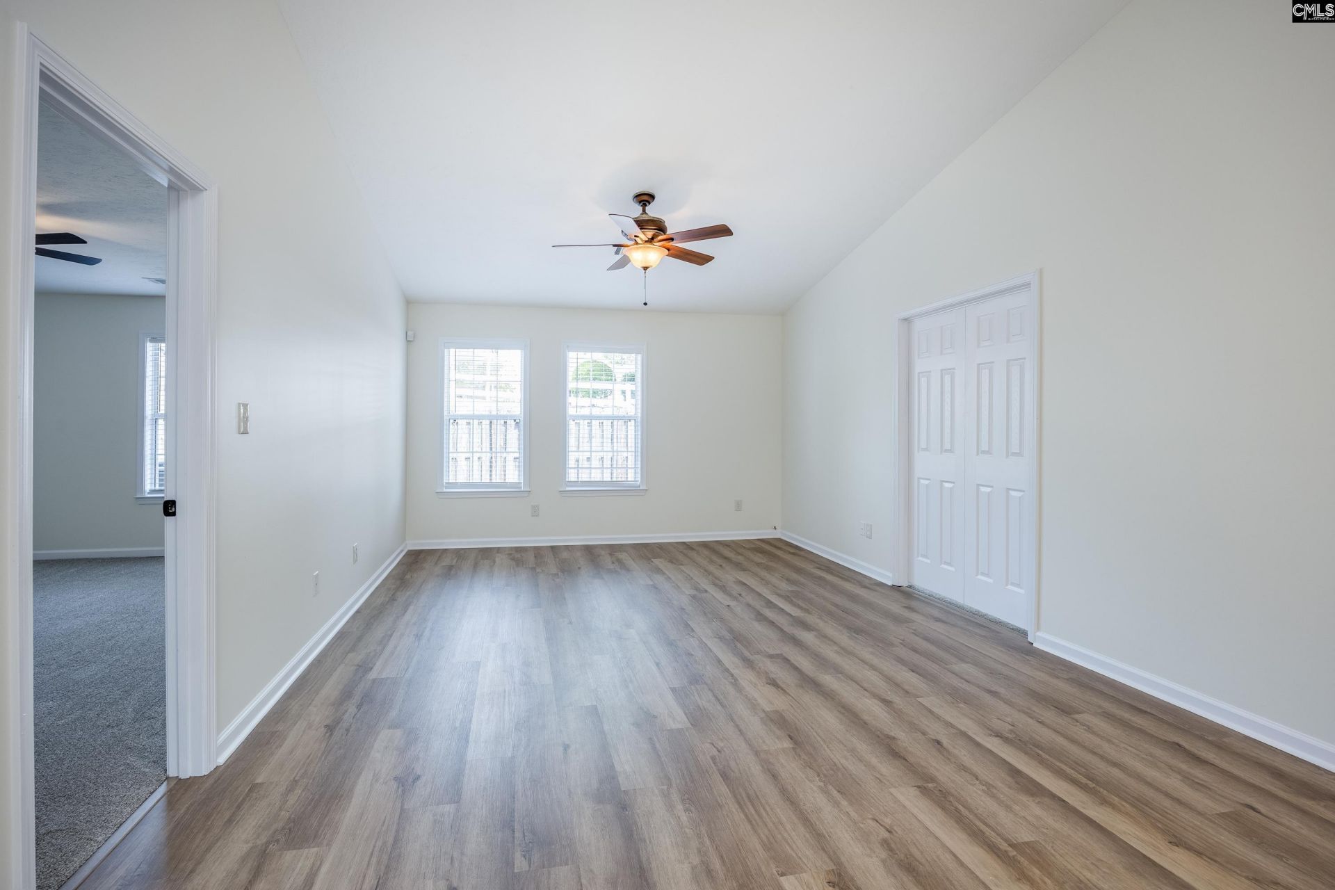 351 Elders Pond Circle Photo 10