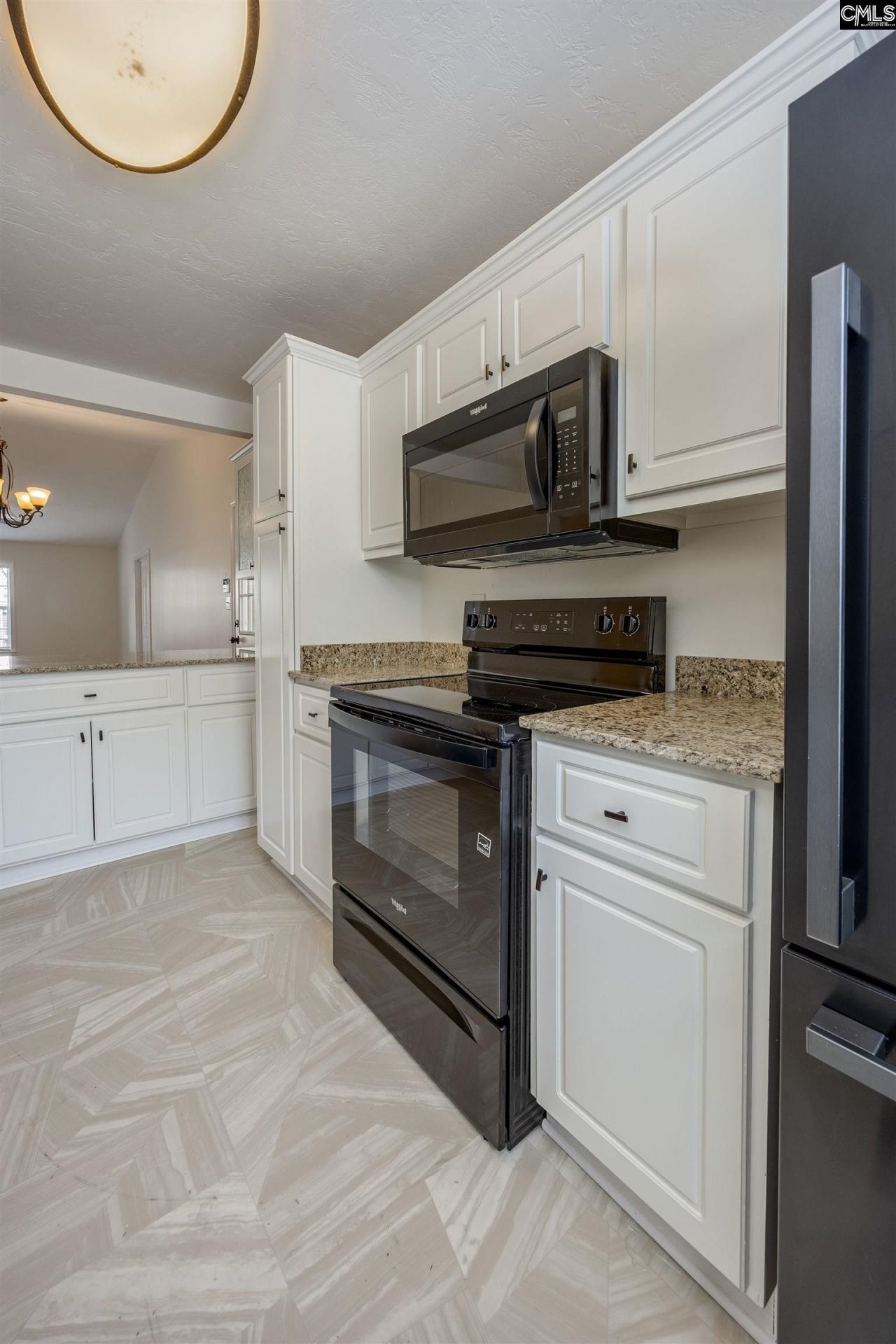 351 Elders Pond Circle Photo 17