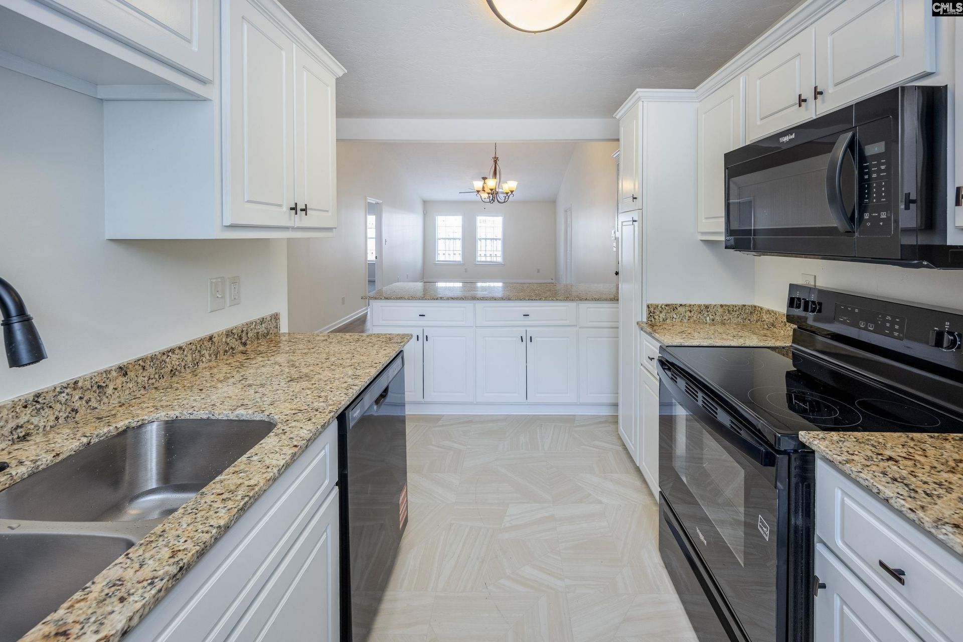 351 Elders Pond Circle Photo 18