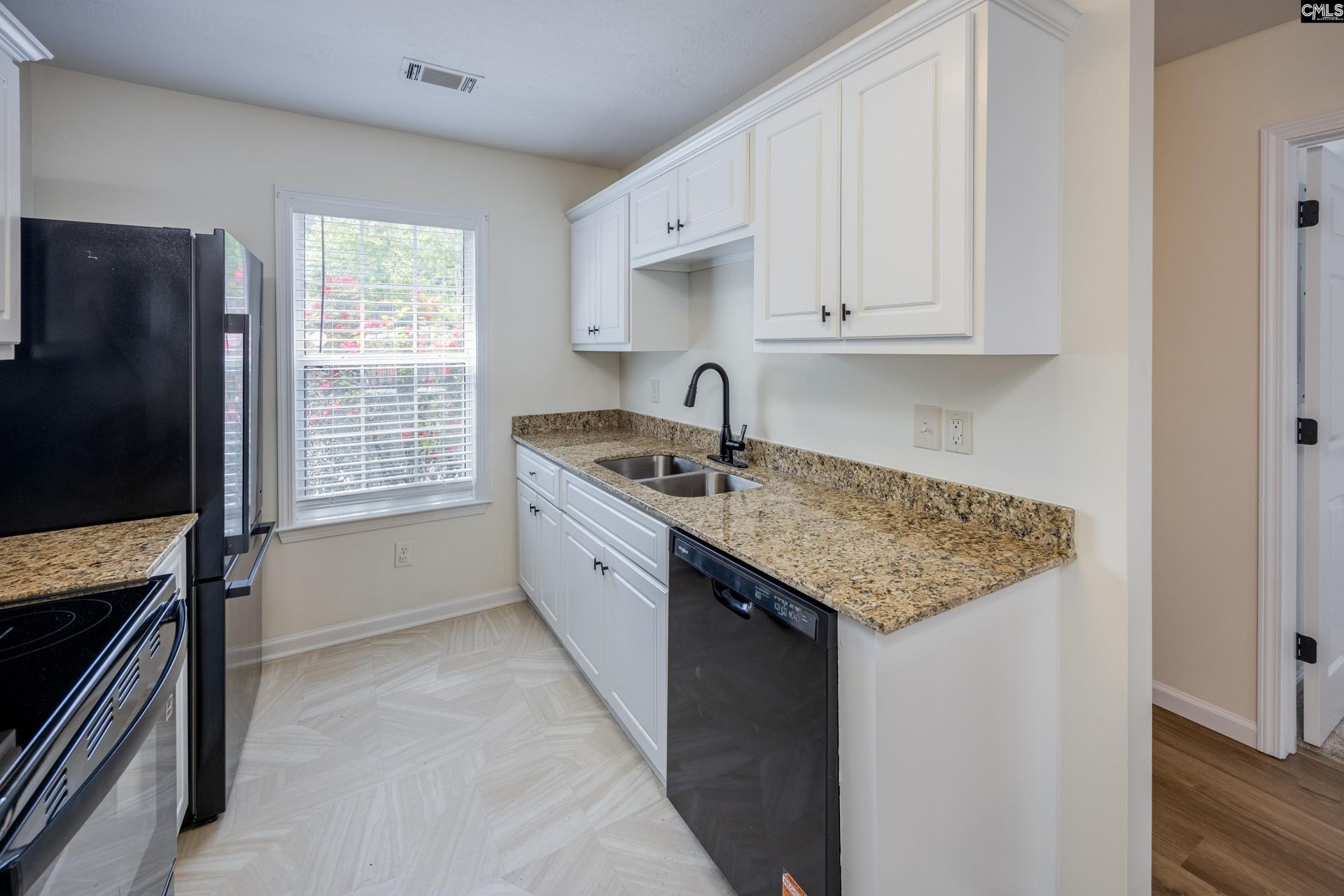 351 Elders Pond Circle Photo 19