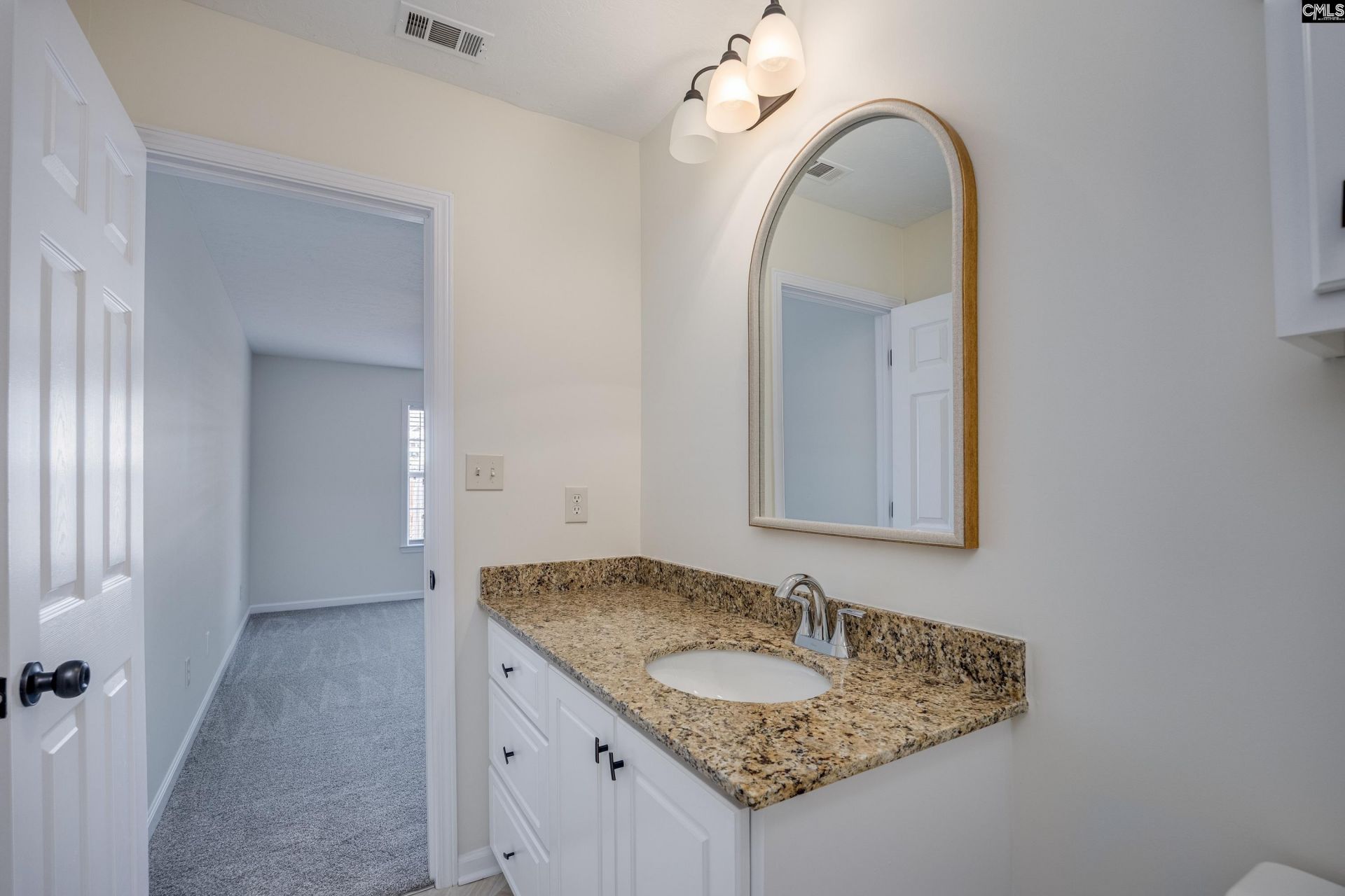 351 Elders Pond Circle Photo 29