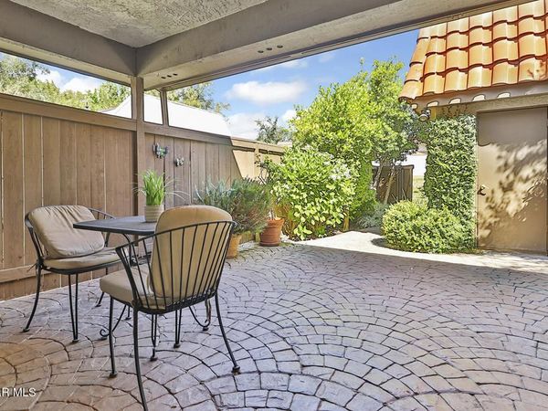 2846 Lakeridge Lane, Westlake Village, CA 91361