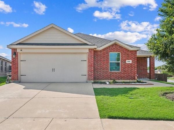 900 Sapphire Drive, Princeton, TX 75407