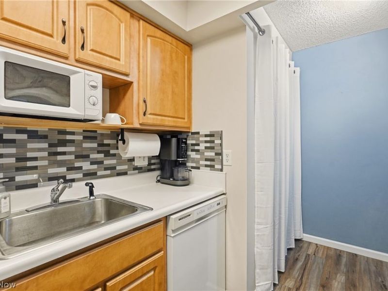 2591 Jefferson Place, Unit B, Stow, OH 44224 Photo 16