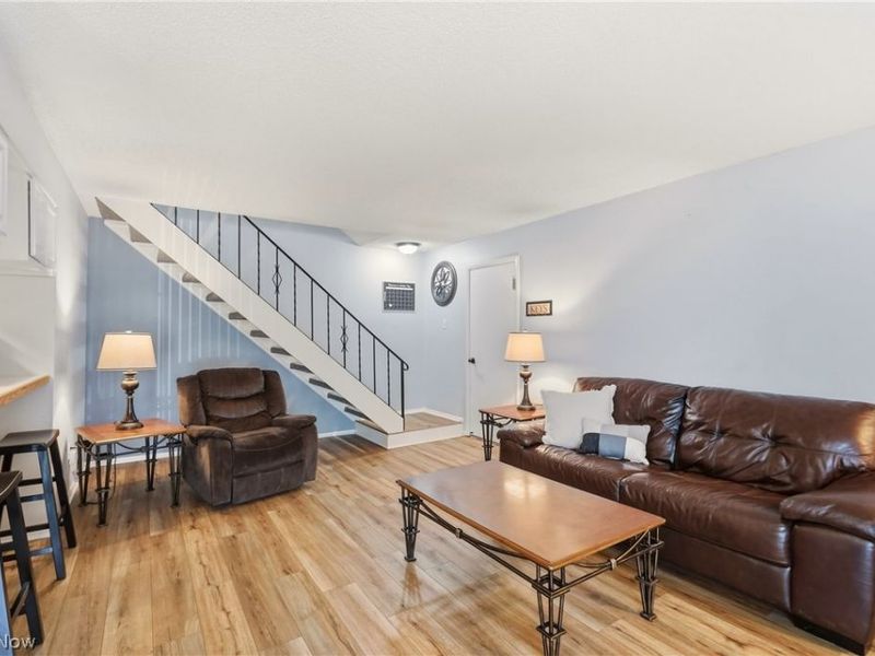 2591 Jefferson Place, Unit B, Stow, OH 44224 Photo 6