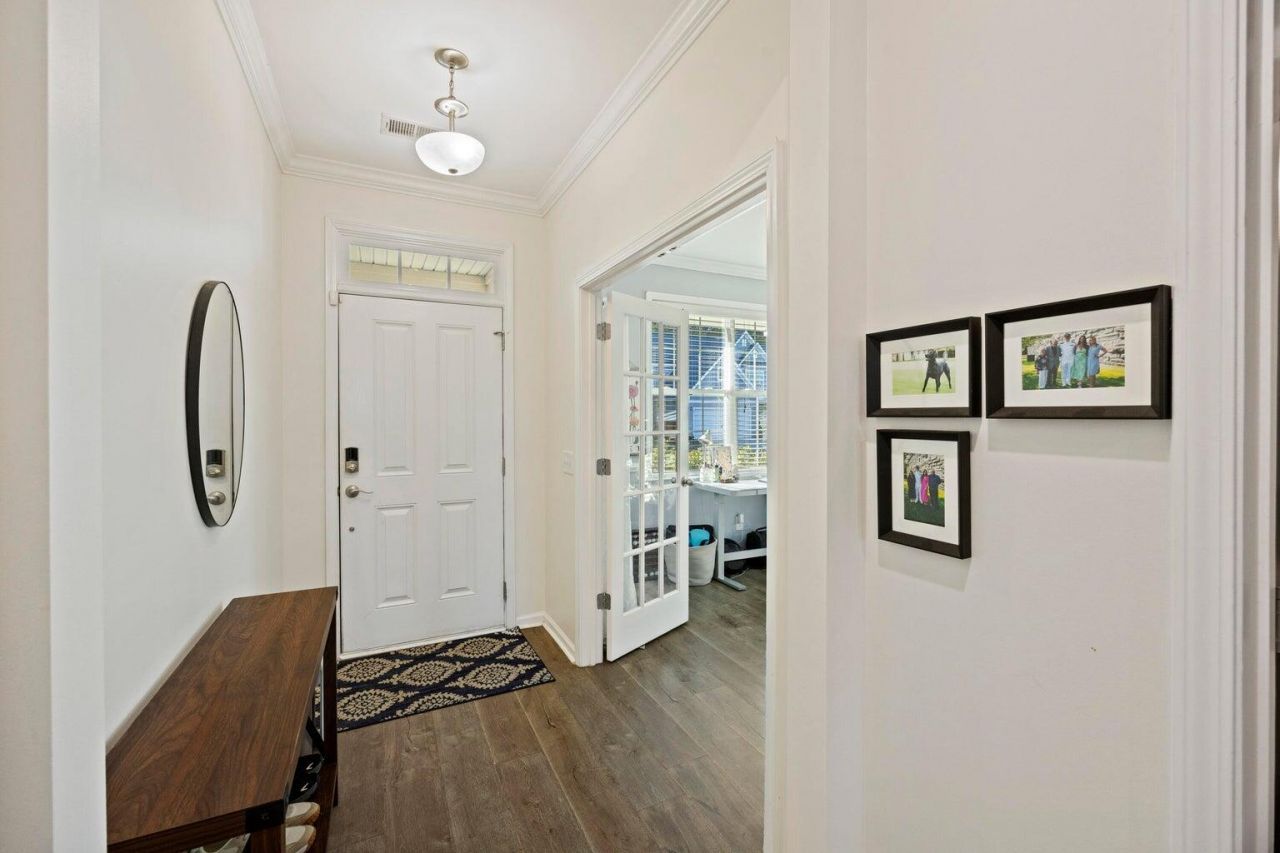 622 Pendleton Drive Photo 4