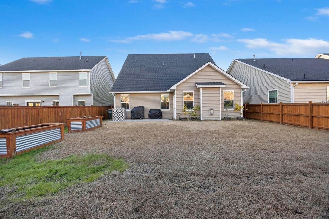 622 Pendleton Drive Photo 42