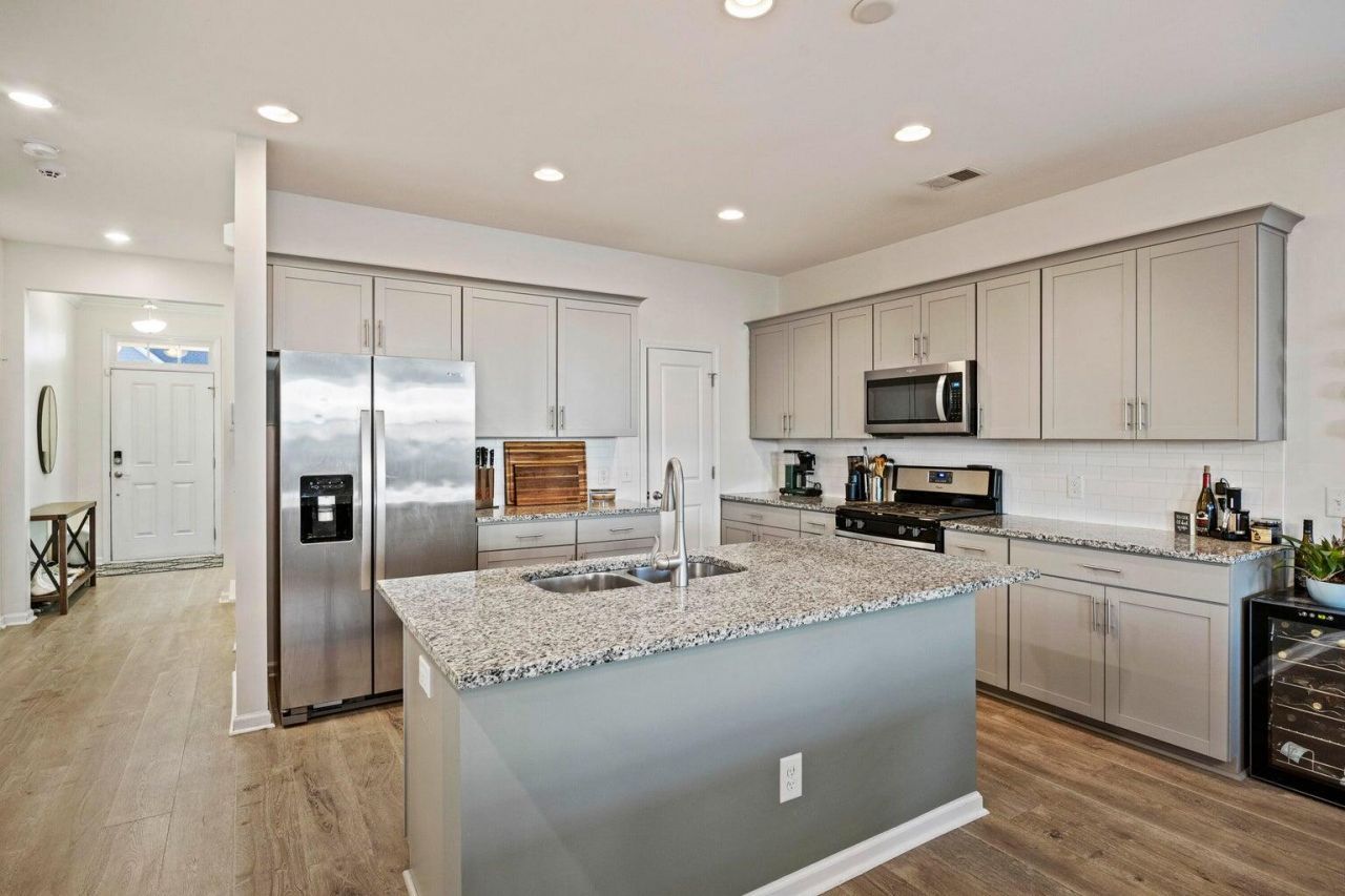 622 Pendleton Drive Photo 8