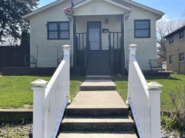 1623 Greenwood Avenue , Rockford, IL 61107