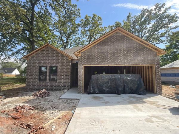 125 Kayla Lane, Lonoke, AR 72086