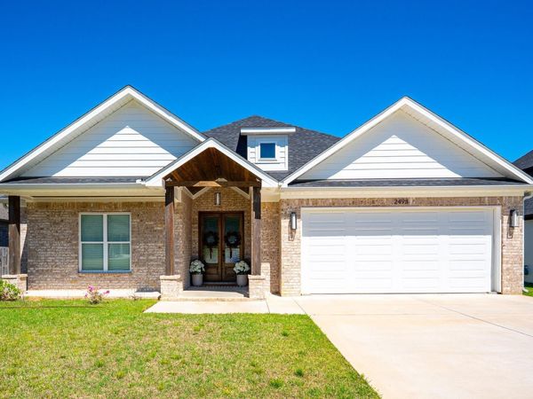 2498 Lilac Drive, Conway, AR 72034