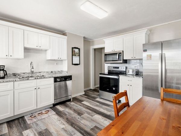 37 Wells St, Unit 37, Oxford, MA 01542