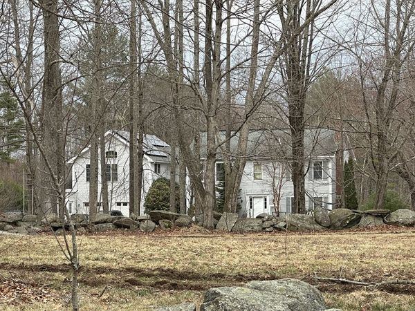 488 Jackson Rd, Hardwick, MA 01037