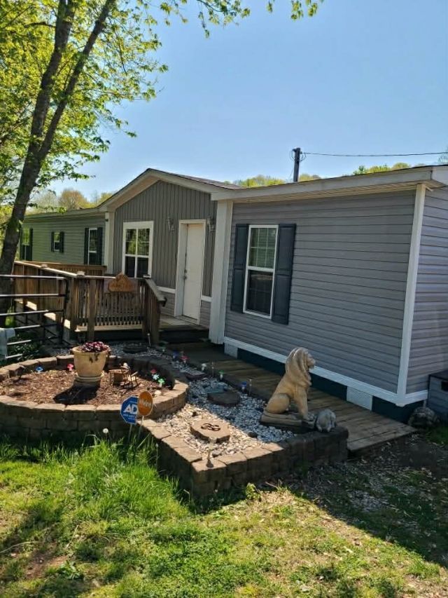 521 Hiwassee Rd, Lebanon, TN 37087 Main Photo