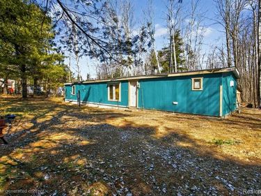 2633 S Stevens Road, Greenbush Twp, MI 48738