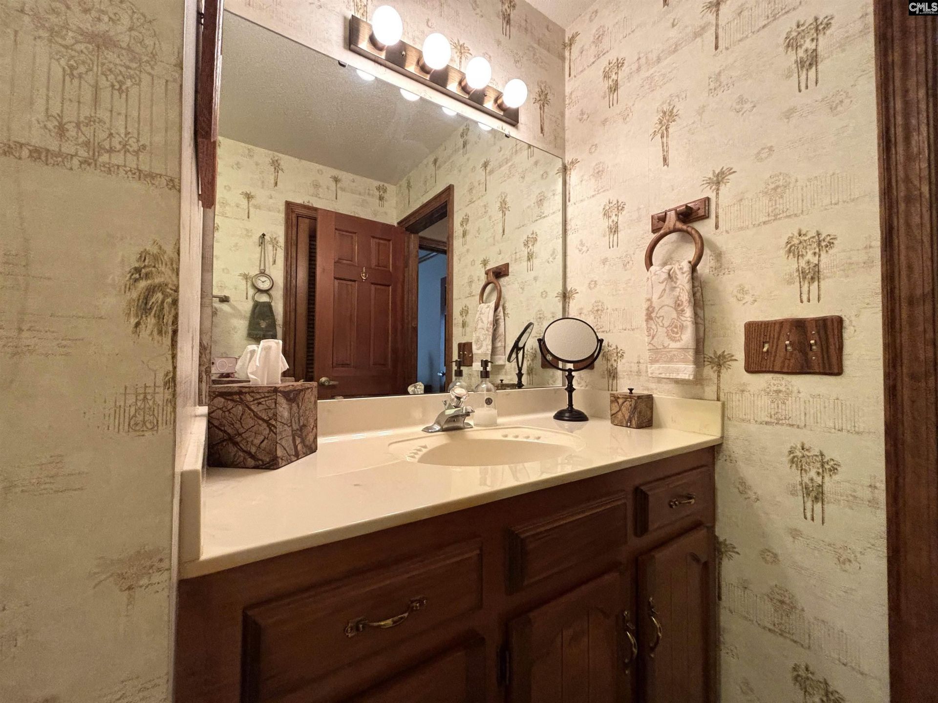 255 E Columbia Club Drive Photo 26