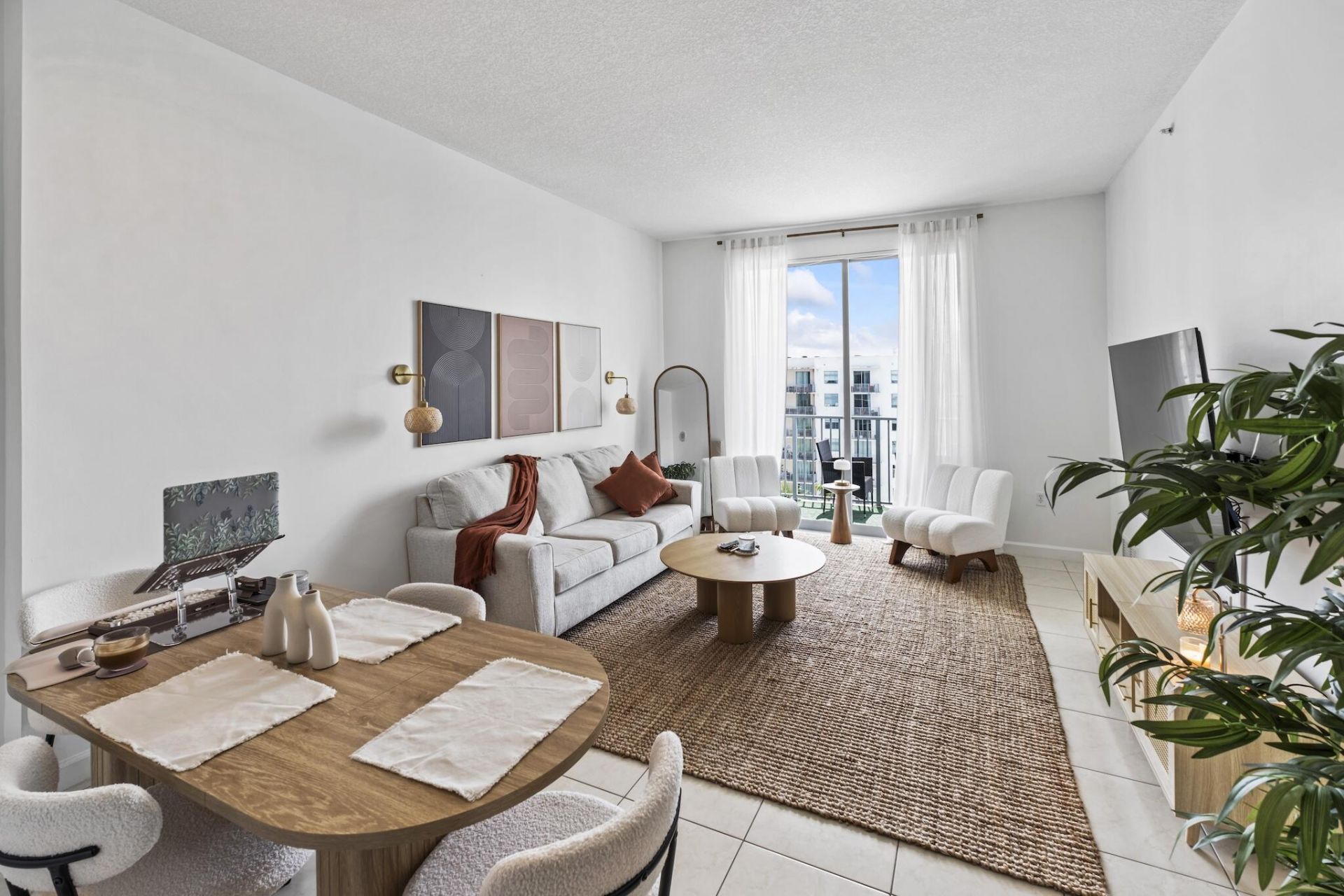 140 S Dixie Highway, Unit 823, Hollywood, FL 33020 Photo