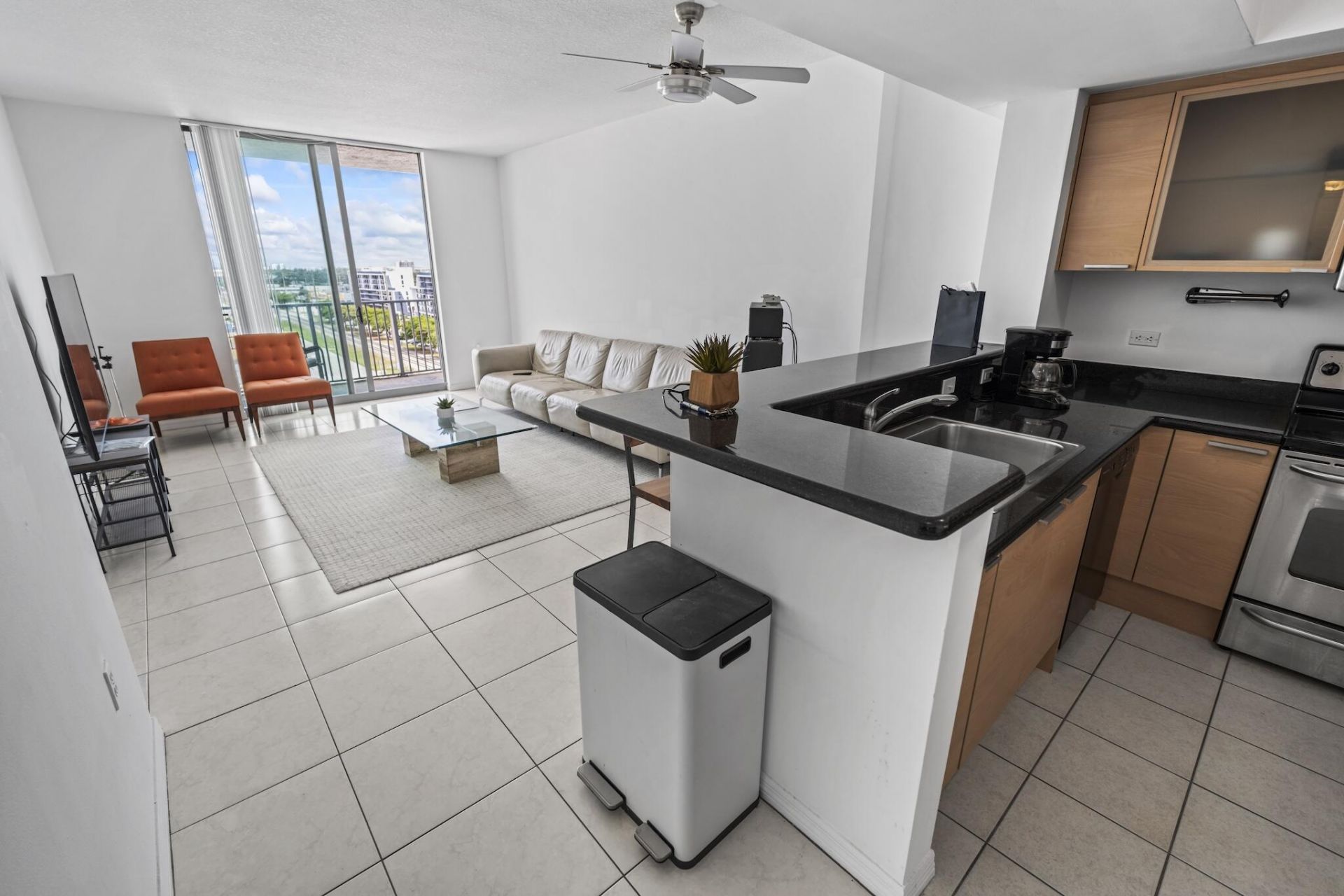 140 S Dixie Highway, Unit 905, Hollywood, FL 33020 Photo
