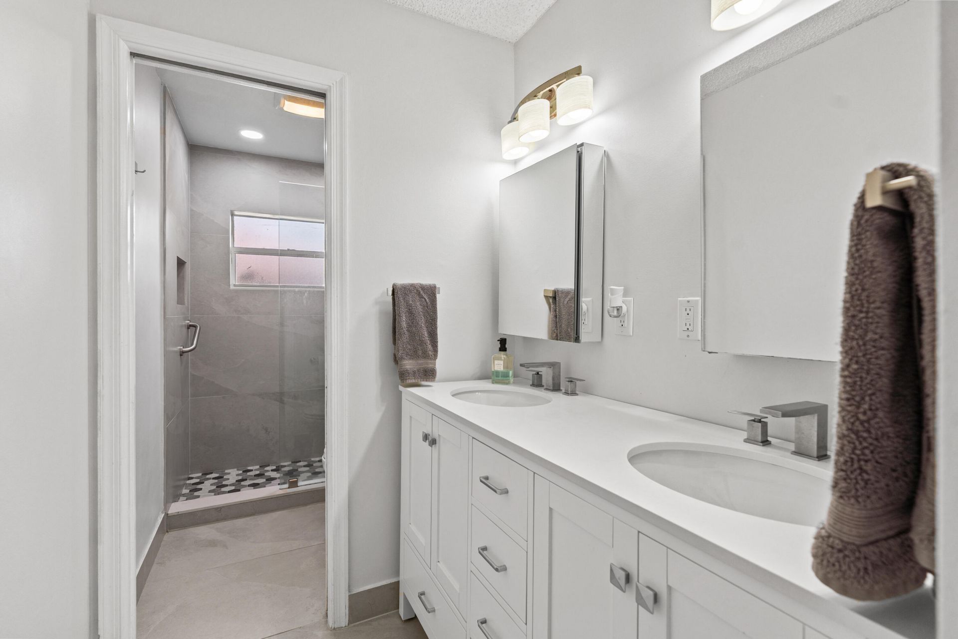 10027 Ramblewood Drive, Coral Springs, FL 33071 Photo