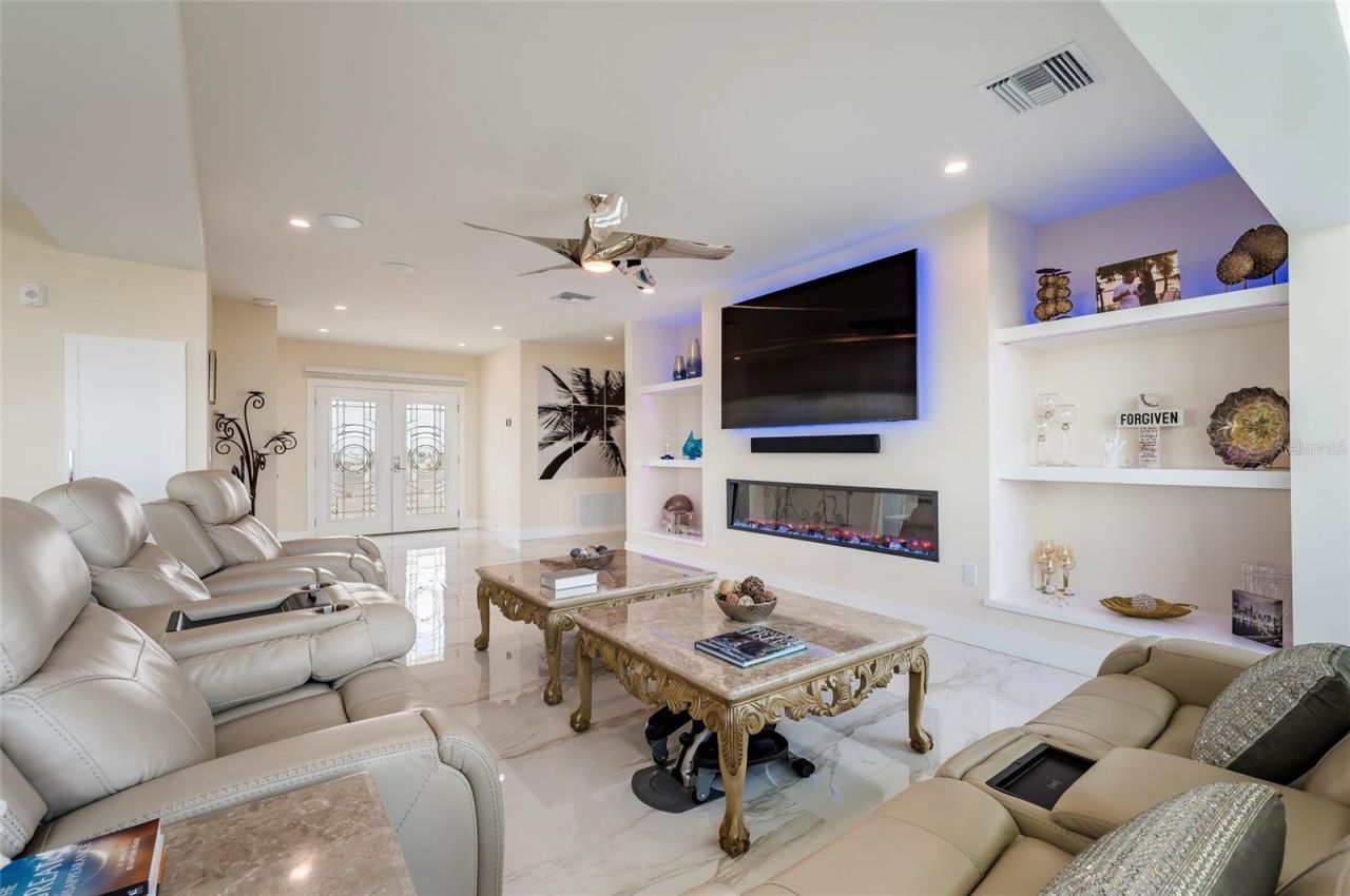 1365 Snell Isle Boulevard Ne, Unit 9A, Saint Petersburg, FL 33704 Photo